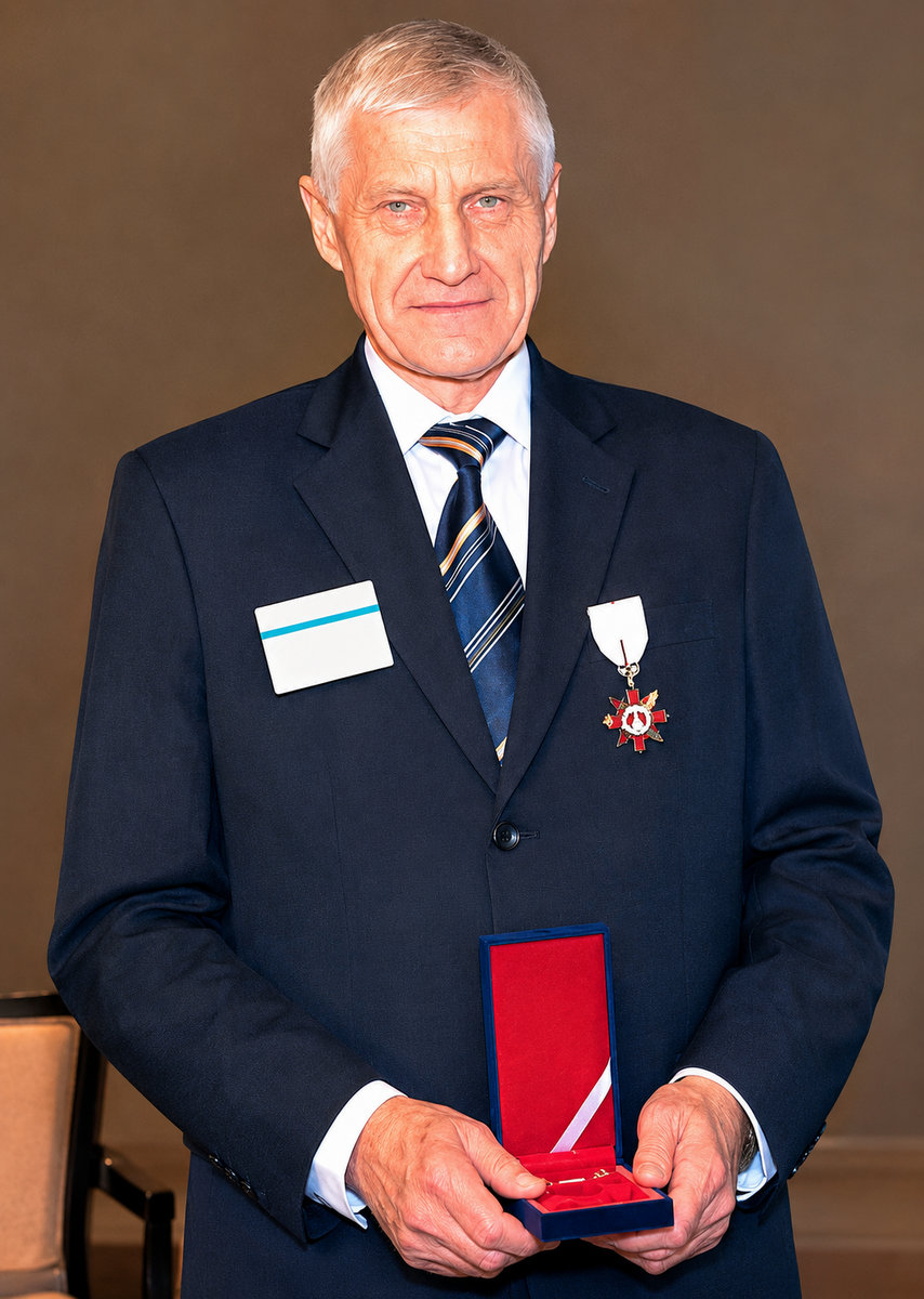 Prof. zw. dr hab. Bańczerowski